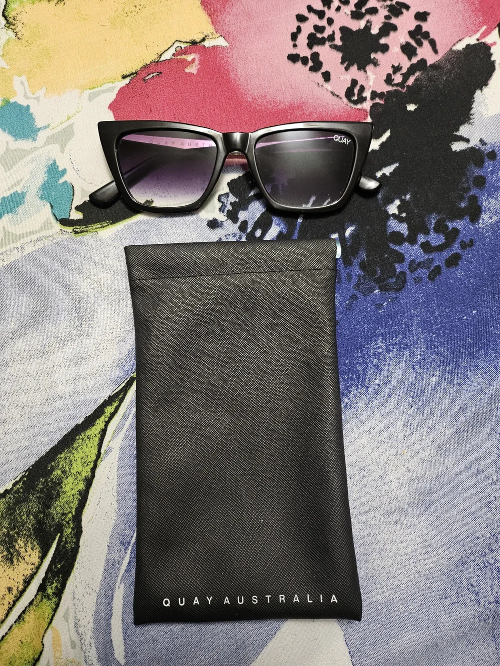 Quay Australia Black Cat-Eye Sunglasses with Purple Gradient Lenses
